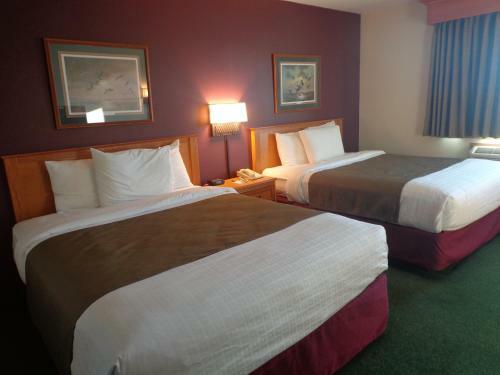 Hotel Americinn Of Madison