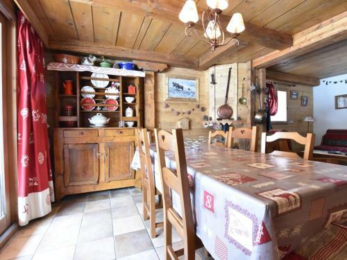 Holiday Home Brizolee Tignes
