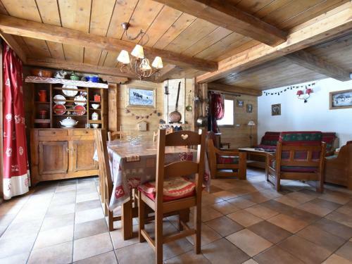 Holiday Home Brizolee Tignes