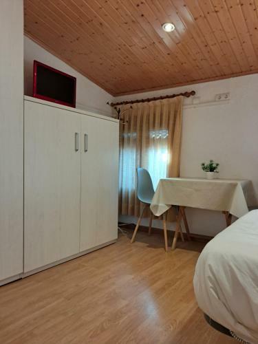 Apartamento Eva & Travel - Cal Marcel - Habitacion
