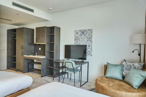 Student Experience Madrid Pozuelo - Luxury Hostel