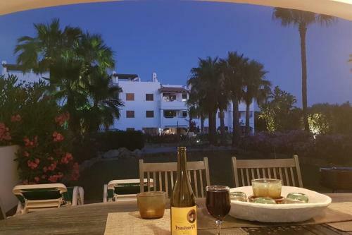 Homely 2 Bedroom Ground Floor Apartment, With Pool