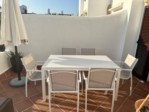 Apartamento Sch�nes Reihenhaus Mit Pool