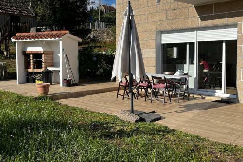 Agradable Casa Rural Entre Pontevedra Y Arcade