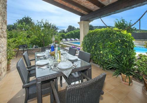 Owl Booking Villa Can Bandera - Rustic Stay