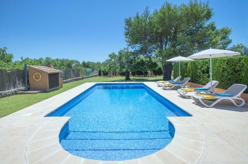 Owl Booking Villa Marvil - Exclusive Holidays