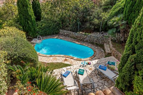 Townhouse With Pool And Mountain Views, Just 5 Min