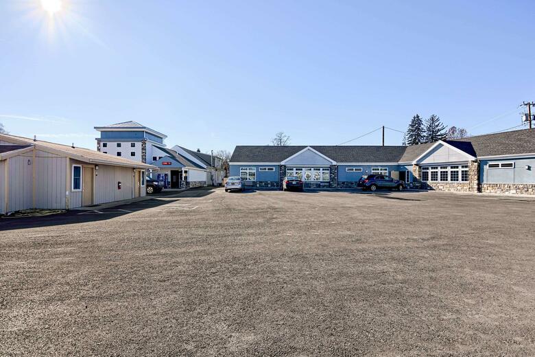 Motel Rodeway Inn And Suites Ithaca