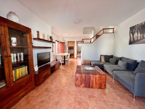 Villa Lovely Adas Home