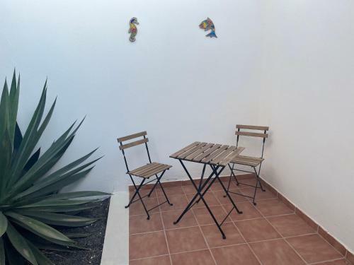 Villa Citrus - Playa Blanca, Private Heated Pool, Air Conditioner