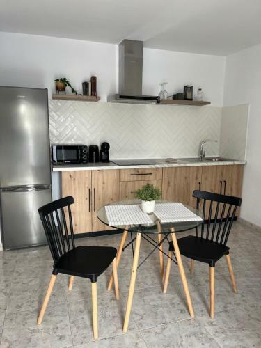 Private Apartment In A Great Location In Playa Blanca With Shared Pool