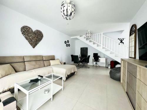Lovely Villa Sanmar, Heated Pool