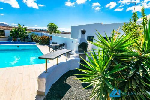 229 - Villa Lanson By Villas Now Ltd