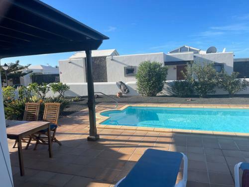 Faro Park Villa Bella Beheizter Pool