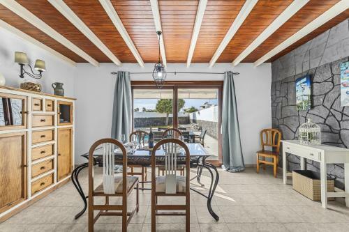 Villa Bezanilla - Villasexperience