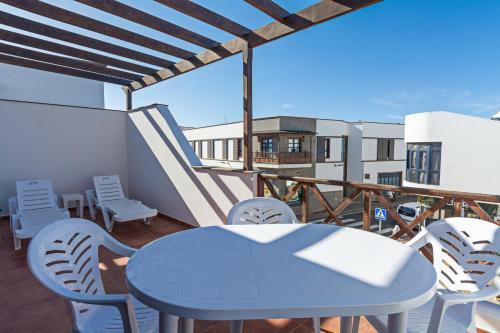 Playa Blanca Sunlight Apartment By Pvl