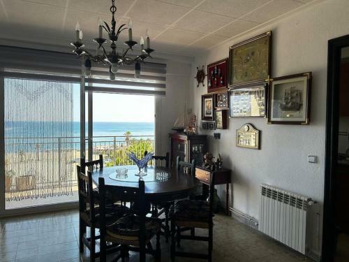 Apartamento A Primera L�nea De Mar