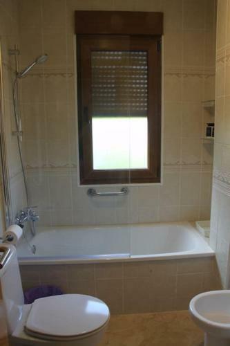 Apartamento En Altos De Pesu�s