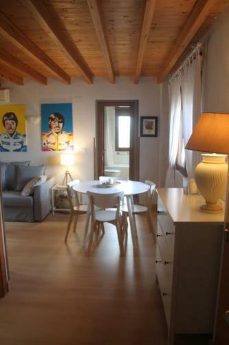 Apartamento En Altos De Pesu�s