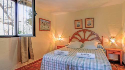 Casa Madrona Periana By Ruralidays