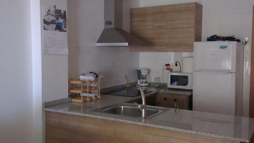 Apartamento 50m De La Playa- Wifi-aire Acondicionado