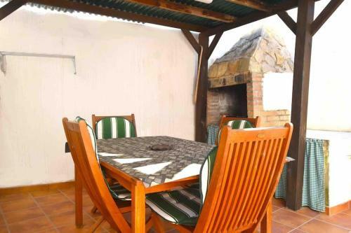Apartamento Casa-cueva En El Coraz�n De Paterna