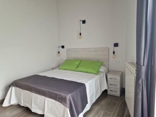 Apartamentos Villa De Panes - La Plaza