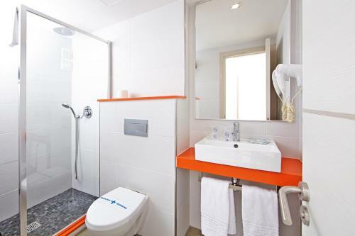 Hotel Ahoi! Urban Beach