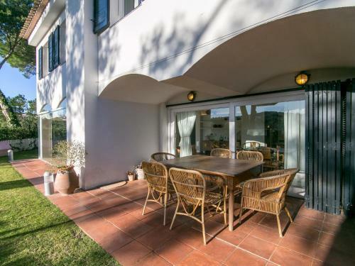 Villa Canadell - Great Garden, 5 Min To Beach