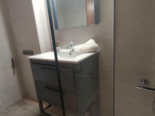 Apartamento Palam�s, 3 Dormitorios, 5 Personas - Es-209-48