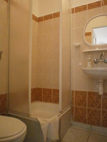 Hostal Scsk Brze?no