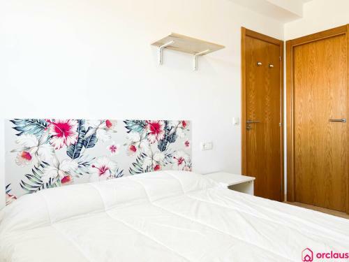 Apartamento Amplia Terraza, Mar Y Monta�a