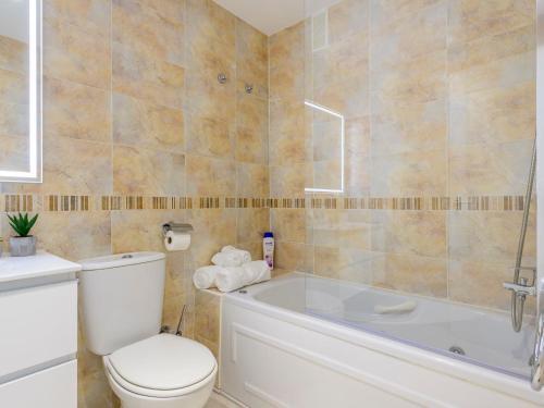 Apartment Vistamar III - Marina D'or By Interhome