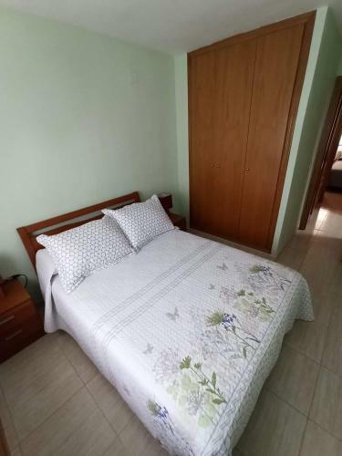 Apartamento En Magic World. Nueva Marina Dor