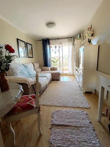 Apartamento Ger�umiges Appartement In Strandn�he Mit Pool Uvm