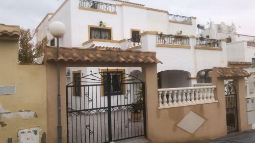 Immaculate 3-bed Villa In Orihuela