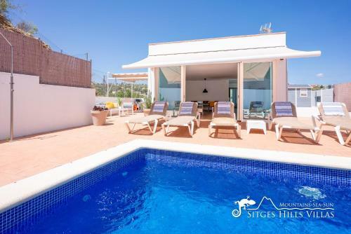 Villa Senia, Close To Sitges With Private Pool