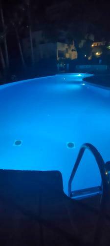Apartamento Comfy 2br, 2bathroom, Parking, Pool, Sea Views, Elviria Alta