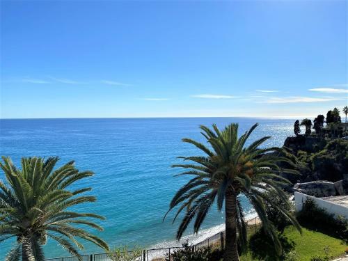 Tuhillo 2d Seaview Apartments Casasol