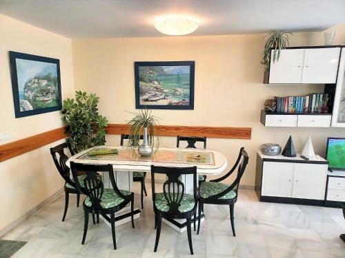 Apartamento Aljamar 3b ( 4 Pax )