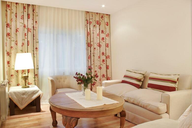 Kau Yatun Hotel Boutique