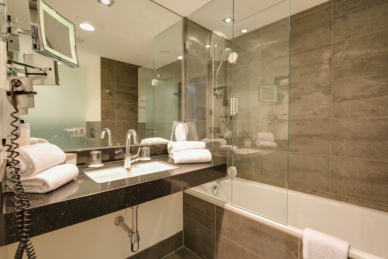 Hotel Woehrdersee Mercure