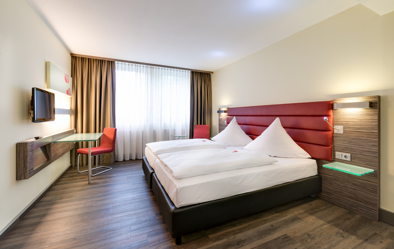 Hotel Woehrdersee Mercure