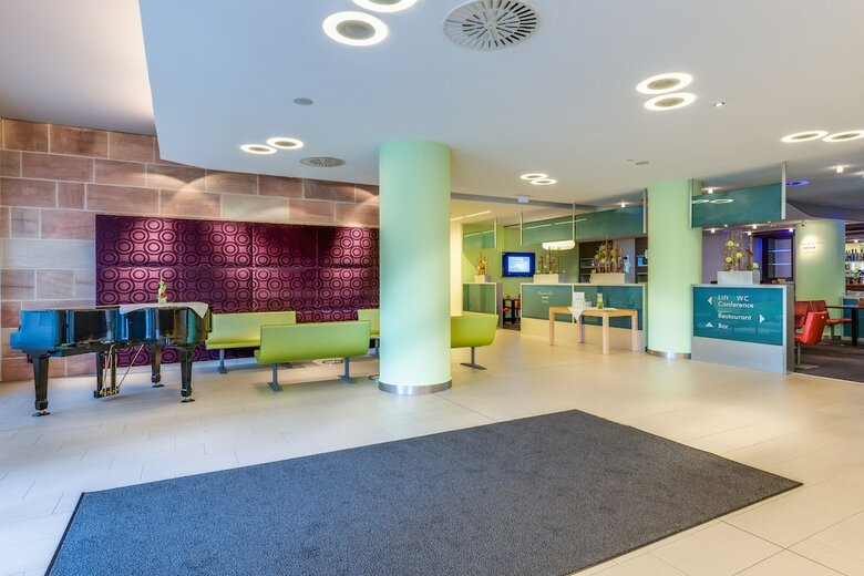 Hotel Woehrdersee Mercure