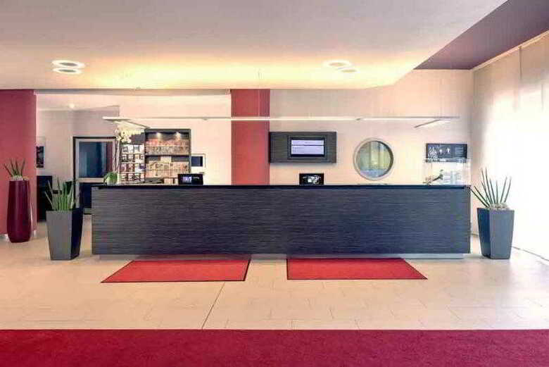 Hotel Woehrdersee Mercure