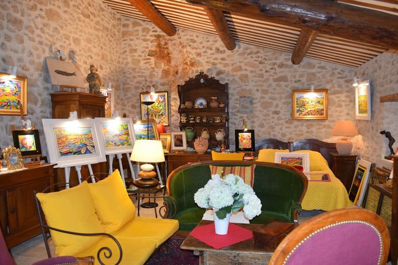 Bed & Breakfast La Maison Du Peintre En Provence