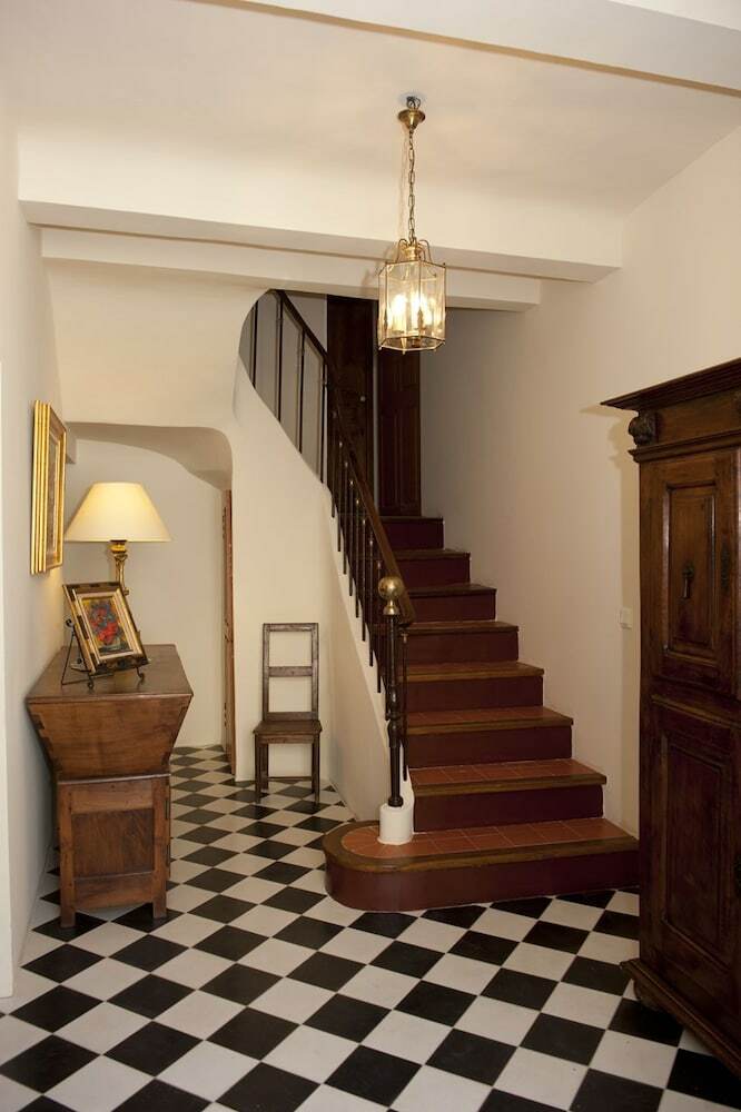 Bed & Breakfast La Maison Du Peintre En Provence