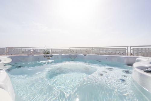 Apartamento Terraza Mar Y Monta�a