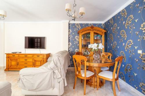 Apartamento Terraza Mar Y Monta�a