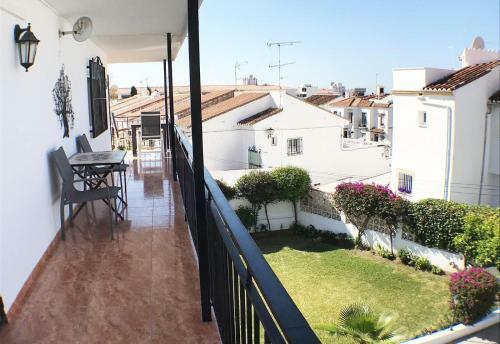 2 Bedroom Apartment Paradorares Ne
